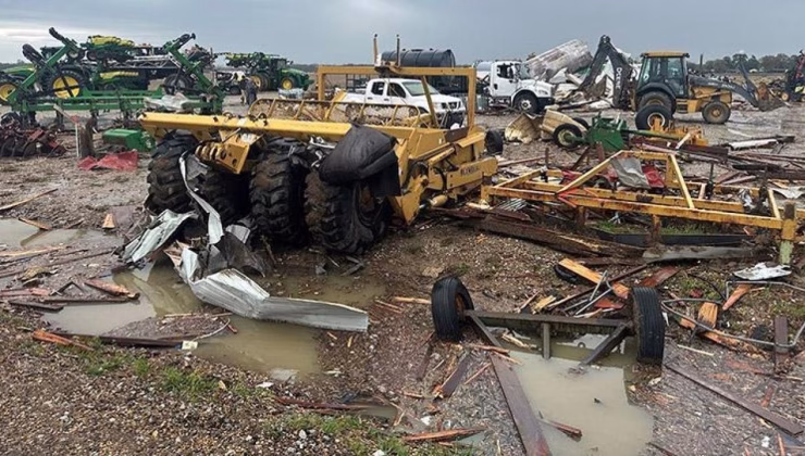 ABD’yi fırtına ve hortum vurdu: 23 ölü
