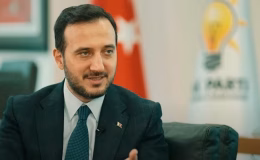 AK Parti İstanbul İl Başkanı Abdullah Özdemir: Hırsızla polislerin arasına girilmez