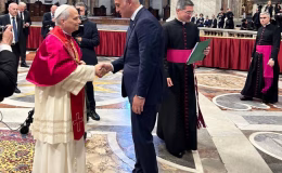 Bakan Ersoy, Papa 14. Leo’nun göreve başlama törenine katıldı