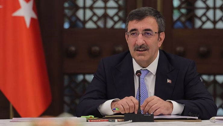 Cumhurbaşkanı Yardımcısı Yılmaz'dan "Çözerse Erdoğan çözer" paylaşımı