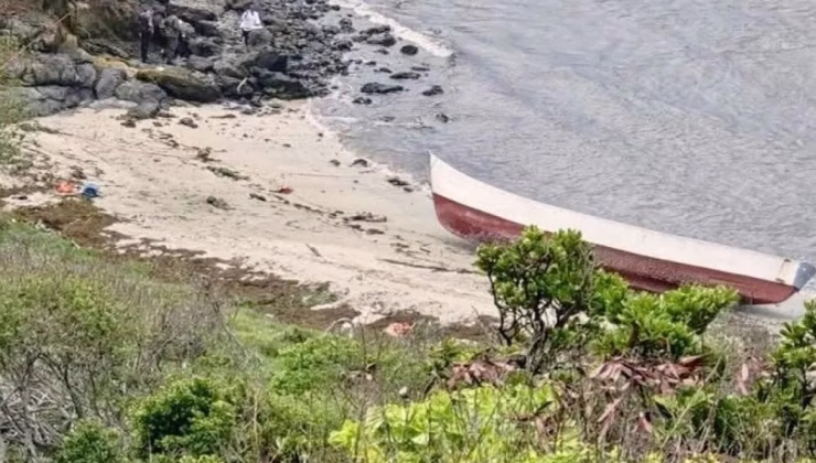 Sahile vurdu! Tekneden 11 ceset çıktı