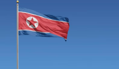 Savaş gemisi indirilirken kızağından düştü…Kim Jong-un ‘suç eylemi’ dedi!
