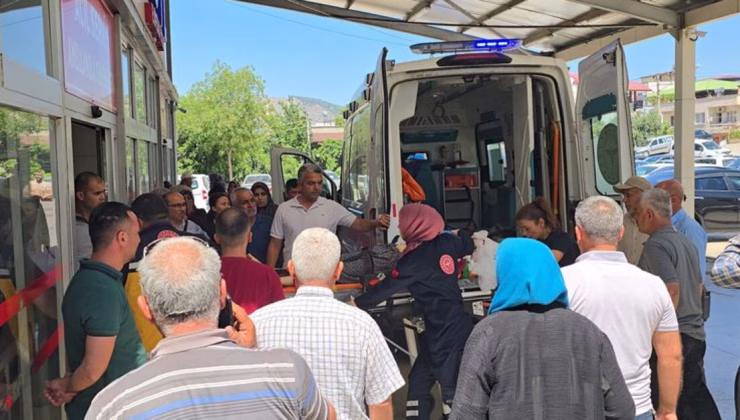 Adana haberleri: Genç kadın evinin önünde öldürüldü | SON DAKİKA HABERİ | Son dakika haberleri