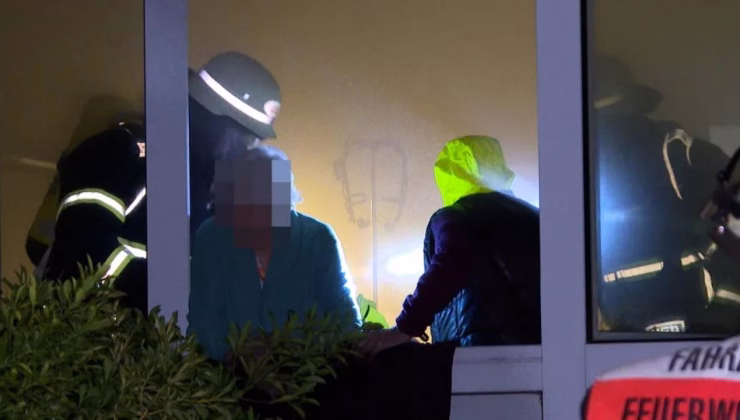 Almanya’da hastane yangını: 3 ölü, 54 yaralı