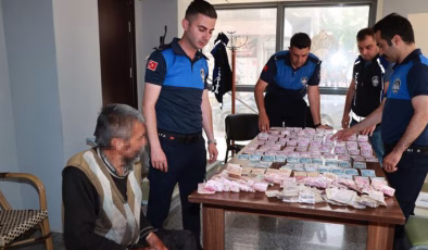 Dilenciden çıkan parayı 4 zabıta saydı! İşte çıkan para! | Son dakika haberleri