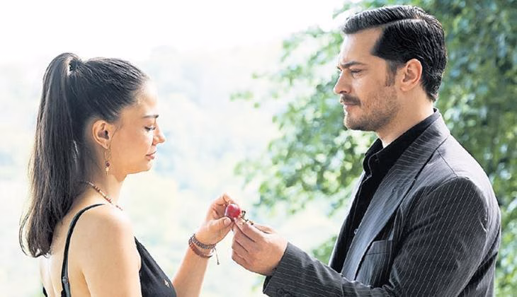 Eşref’e karşı şer ittifakı