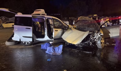 Gaziantep'te otomobil ile hafif ticari araç çarpıştı, 5 kişi öldü, 2 kişi yaralandı – Güncel haberler