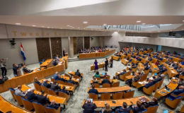 Hollanda’da erken seçim için tarih belli oldu