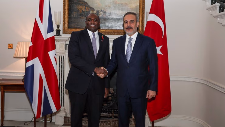 İngiltere’den Türkiye’ye kritik ziyaret: Lammy, Bakan Fidan ile görüşecek