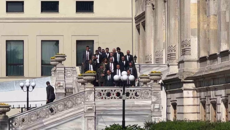 İstanbul’un gölgesinde hibrit bir savaş: Dronlar, barış ve gerçekler