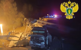 Rusya’da köprü trenin üstüne çöktü! Çok sayıda ölü