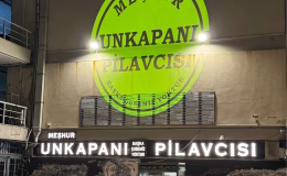 Çift Renk Özel Üretim Lensler: Projeksiyon Teknolojisinde Yeni Dönem