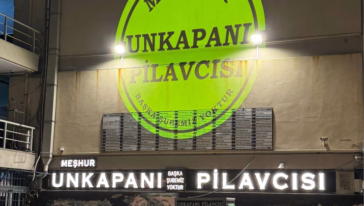 Çift Renk Özel Üretim Lensler: Projeksiyon Teknolojisinde Yeni Dönem