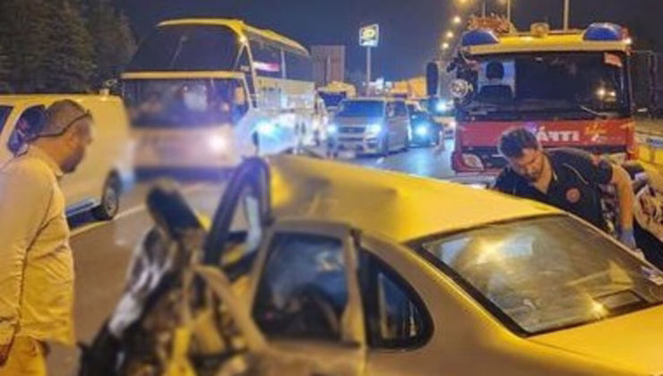 Ankara'da 'ters yön' kazası: 2 ölü | Son dakika haberleri