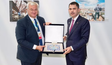 Bakan Kurum’dan kritik Ukrayna görüşmesi! Hazırız mesajı