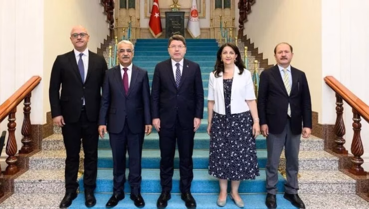 Bakan Tunç ile görüşen DEM Parti heyetinden açıklama