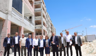Başkan Şahin’den OSB çalışanları için yeni sosyal konut müjdesi