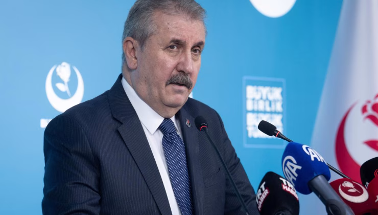 Destici’den Leman’ı savunan Özel’e tepki: Küstah güruhun avukatlığına soyundu!