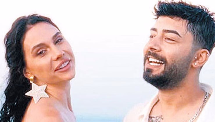 ‘Klipteki modeli eşimle seçtik’