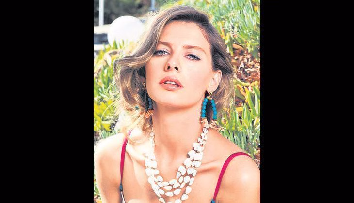 Şarkılar Tuba Ünsal’a