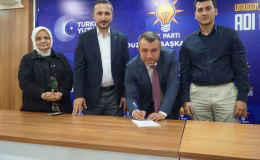 YRP’den istifa eden Uğur Gürsoy AK Parti’ye katıldı