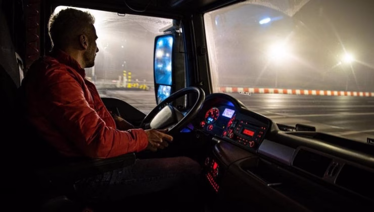ABD’den göçmen kamyon şoförlerine kötü haber!