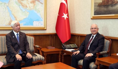 Bakan Güler, Japon mevkidaşı Gen Nakatani ile bir araya geldi