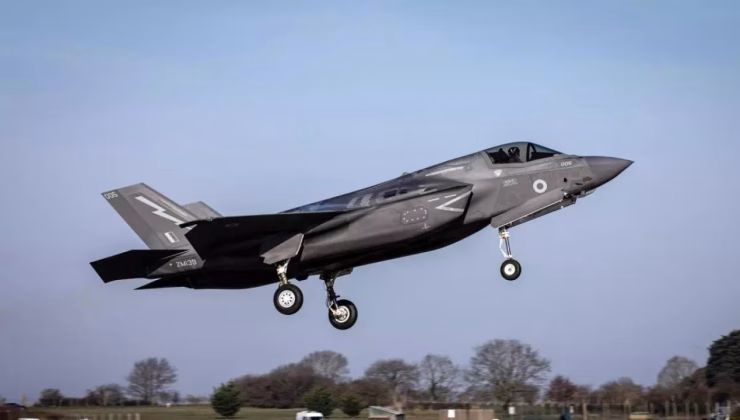 İngiliz F-35’i Japonya’ya acil iniş yaptı