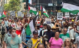 New York’ta on binler Gazze için yürüdü