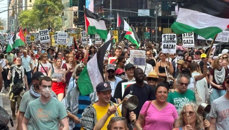 New York’ta on binler Gazze için yürüdü