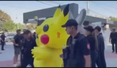 Pikachu, Moldova’da gözaltına alındı