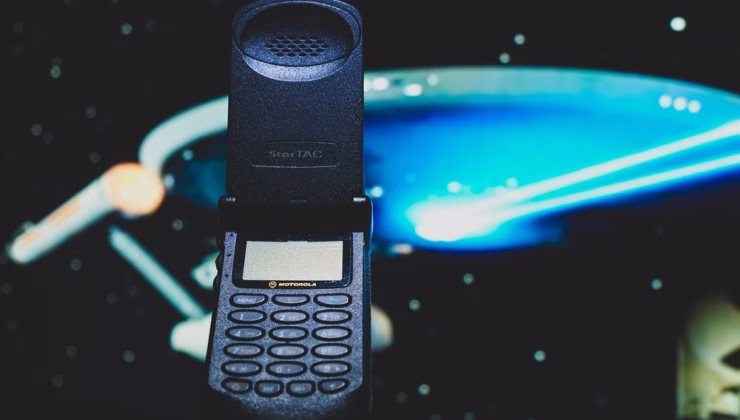 Üretimi ABD'ye çekince iflas etmişti! Efsane telefon markası neden battığını açıkladı