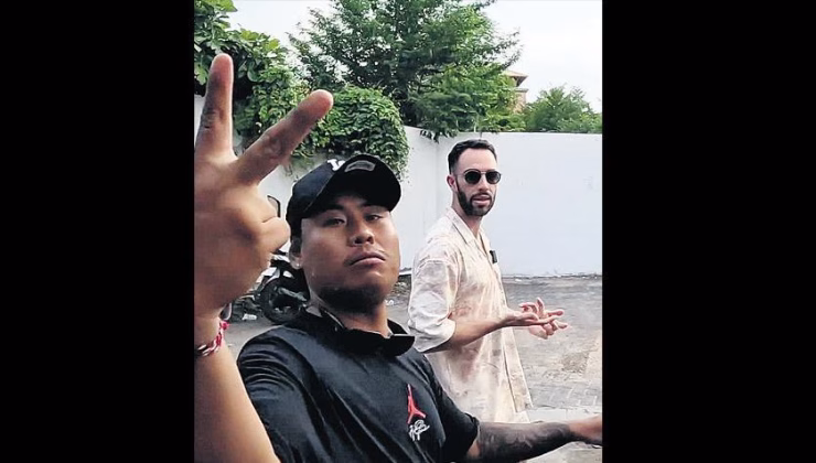 Üç kıtanın öteki yüzü