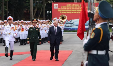 Bakan Güler, Vietnam’da!