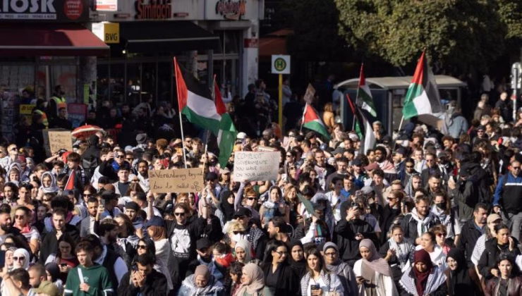 Berlin’de 100 binler Gazze dedi!