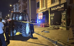 Erzurum’da esnaf kavgasında traktörle dükkana daldı: 3 yaralı