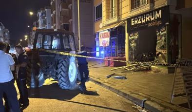 Erzurum’da esnaf kavgasında traktörle dükkana daldı: 3 yaralı