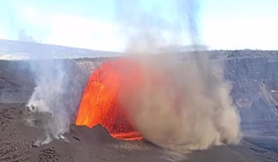 Hawaii’de Kilauea alarmı… Yanardağ 32’nci kez patladı!