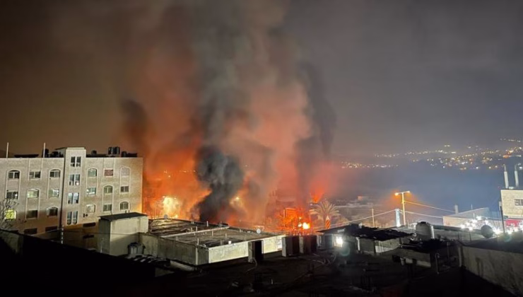 İsrail bu kez sebze halini hedef aldı… Batı Şeria’da 30 dükkan yıkıldı!