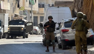 İsrail ordusu, Batı Şeria’nın El-Bire ve Nablus kentlerine baskın düzenledi
