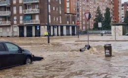 İtalya’da sağanak sele neden oldu! Caddeler göle döndü
