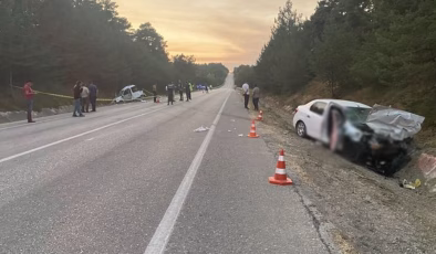 Kastamonu’da iki araç çarpıştı: 2 ölü, 5 yaralı