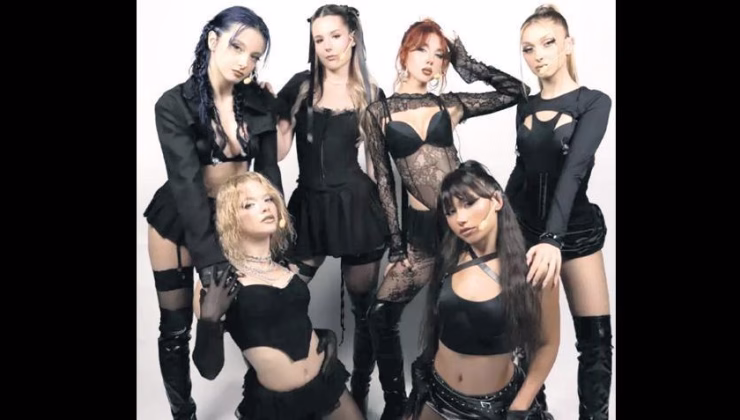 Manifest’e yurt dışı yasağı!