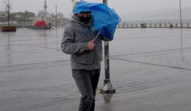 Marmara için uyarı geldi! 11 kent için ‘sarı’ alarm! Hızı: 80 km’yi bulacak!