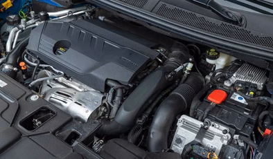 1.2 PureTech Motor Krizinde Tarihî İtiraf: Yönetimden Samimi Özür ve Kalite Seferberliği
